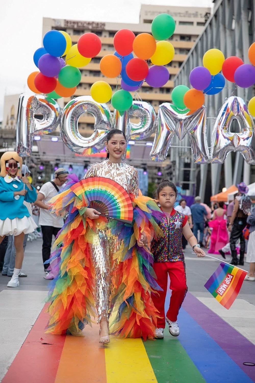 POP MART ร่วมเดินขบวนพาเหรด, อีเวนต์ใหญ่แห่งปี, Rhythm of Pride, สนับสนุนความเท่าเทียม, ลานหน้าเซ็นทรัลเวิลด์, POP MART GLOBAL, CRYBABY LET YOUR COLORS POP