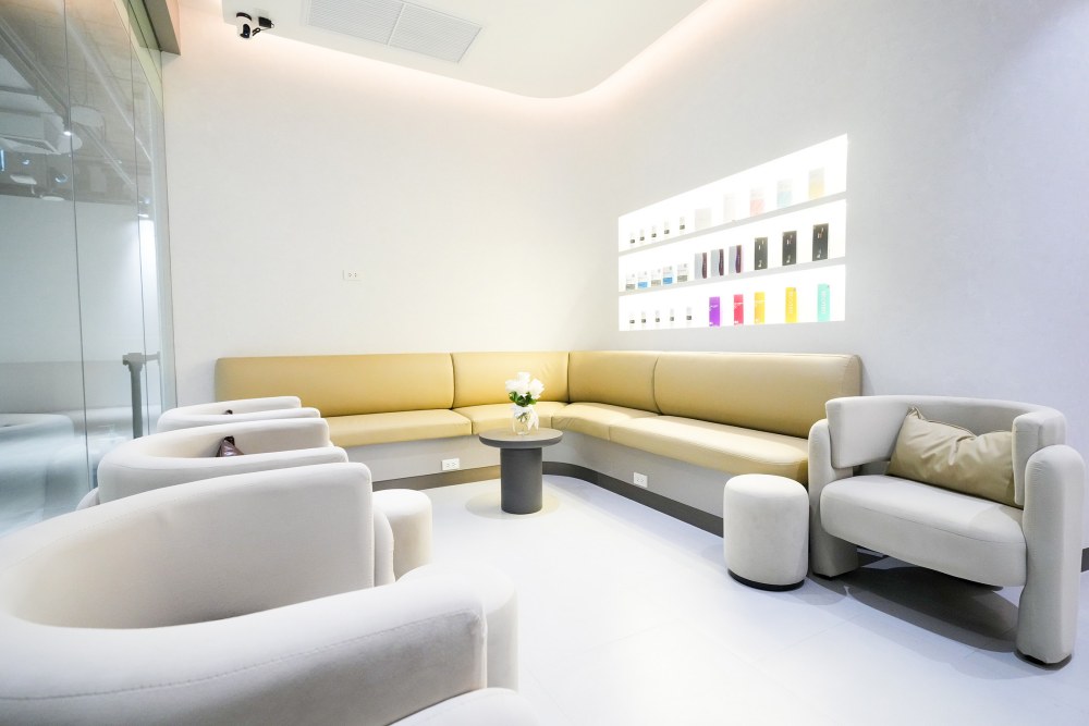 Hertitude CLINIC ขยายสาขาใหม่, ศูนย์การค้าเอ็มสเฟียร์, เฮอร์ทิจูด คลินิก, นวัตกรรมมาตรฐานระดับสากล, นายแพทย์วรพจน์ ศิรามังคลานนท์, นวัตกรรมทางการแพทย์