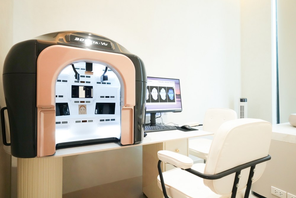Hertitude CLINIC ขยายสาขาใหม่, ศูนย์การค้าเอ็มสเฟียร์, เฮอร์ทิจูด คลินิก, นวัตกรรมมาตรฐานระดับสากล, นายแพทย์วรพจน์ ศิรามังคลานนท์, นวัตกรรมทางการแพทย์