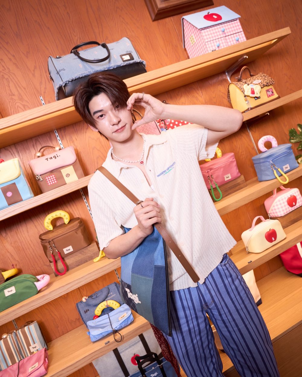 Tagi., แบรนด์สุดคิวท์จากจีน, Tagi. Sabaai House, ศูนย์การค้าเซ็นทรัลเวิลด์, ตี๋ตี๋ - วันพิชิต นิมิตภาคภูมิ, ใบปอ - ธิติยา จิระพรศิลป์
